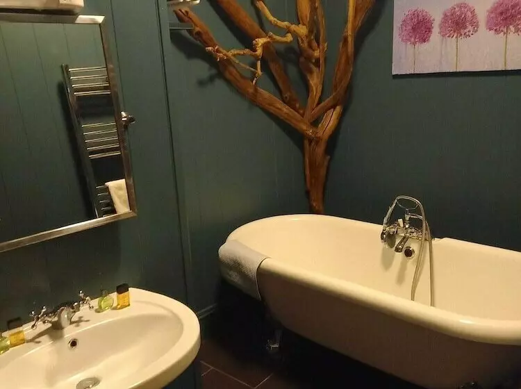 Aamiaismajoitus (B&B) No 1