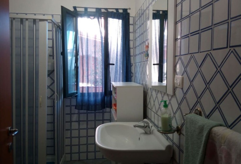 Room In B&b   Sa Domu Sarda   Apartment With Terrace 1