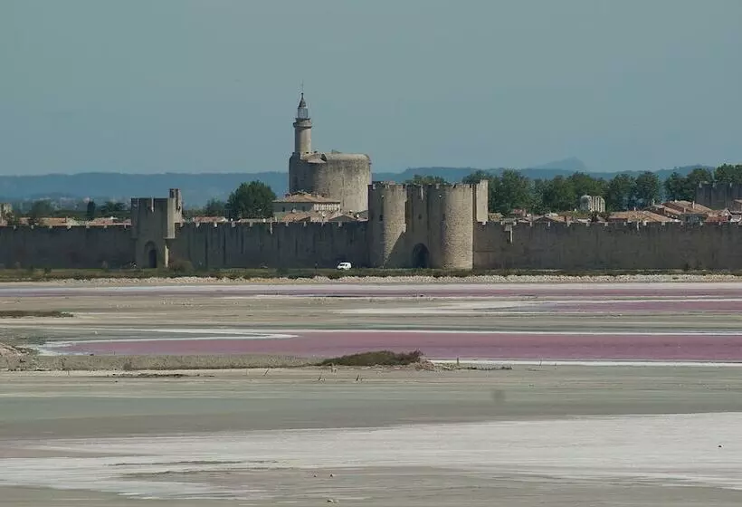 リゾートホテル Casa Dina