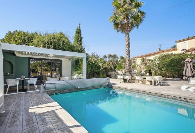 リゾートホテル Casa Dina