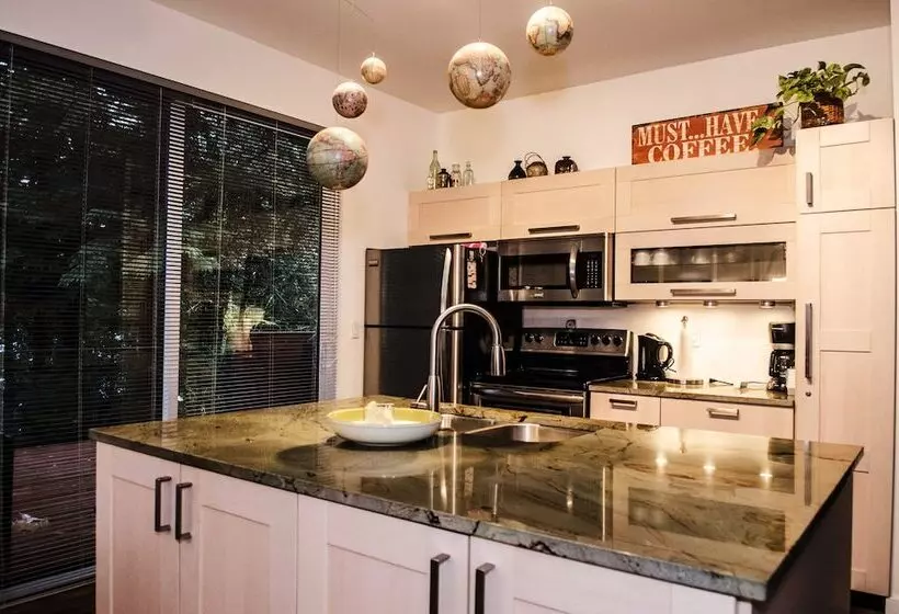 Silver Lake 83   Spectacular Dream Home Overlooking Silver Lake