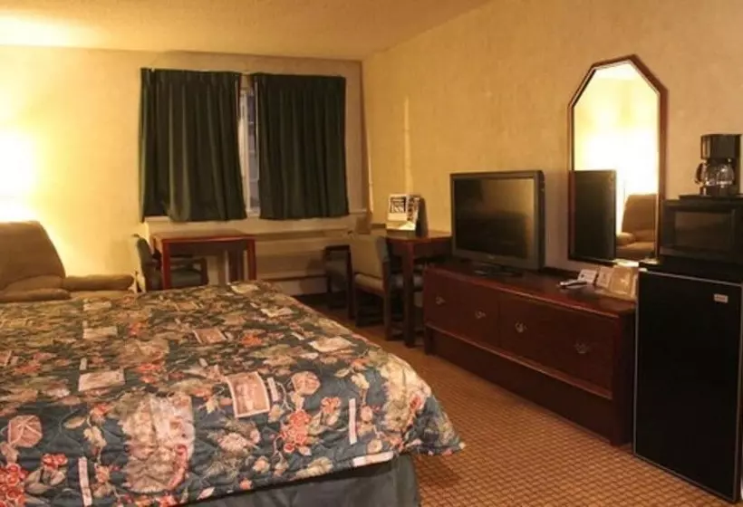 モーテル Garden City Inn