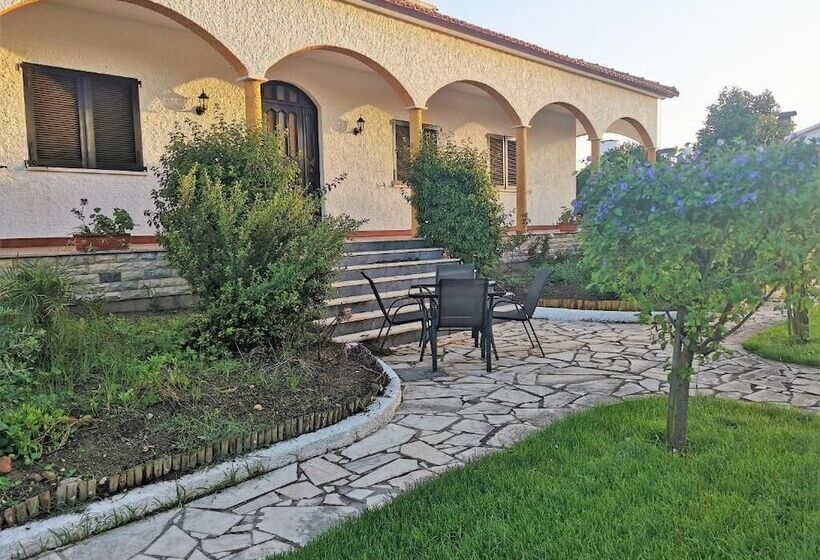 پانسیون Casa Das Portas