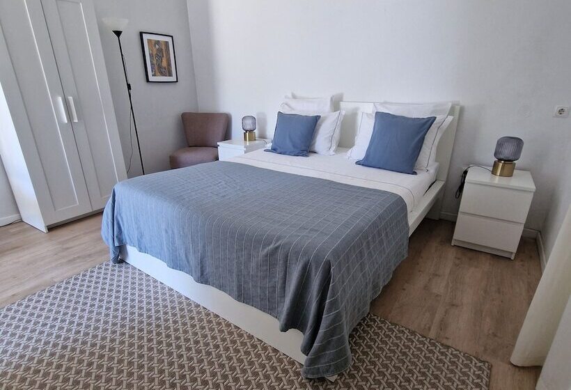 پانسیون Casa Das Portas