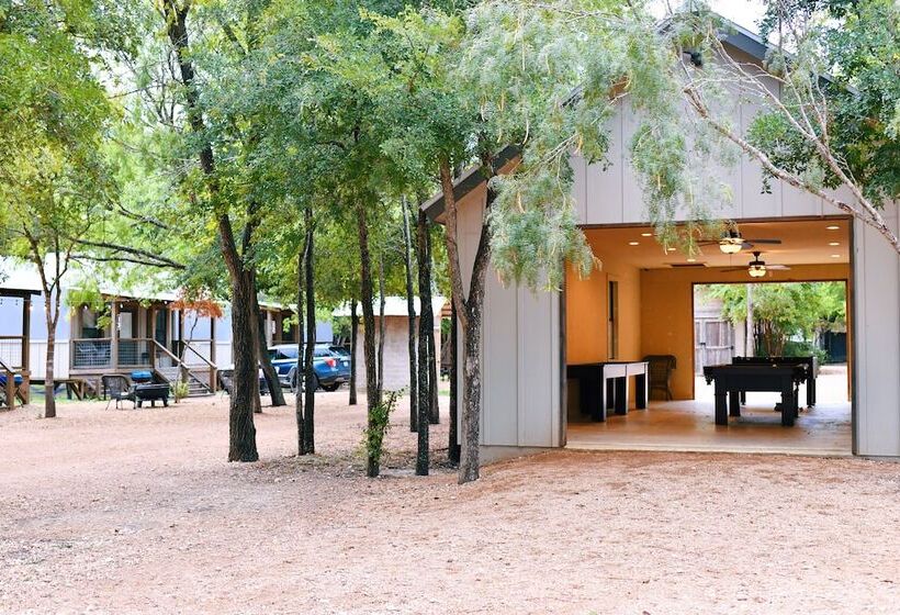 7 Son S Geronimo   Birdhouse Cabin