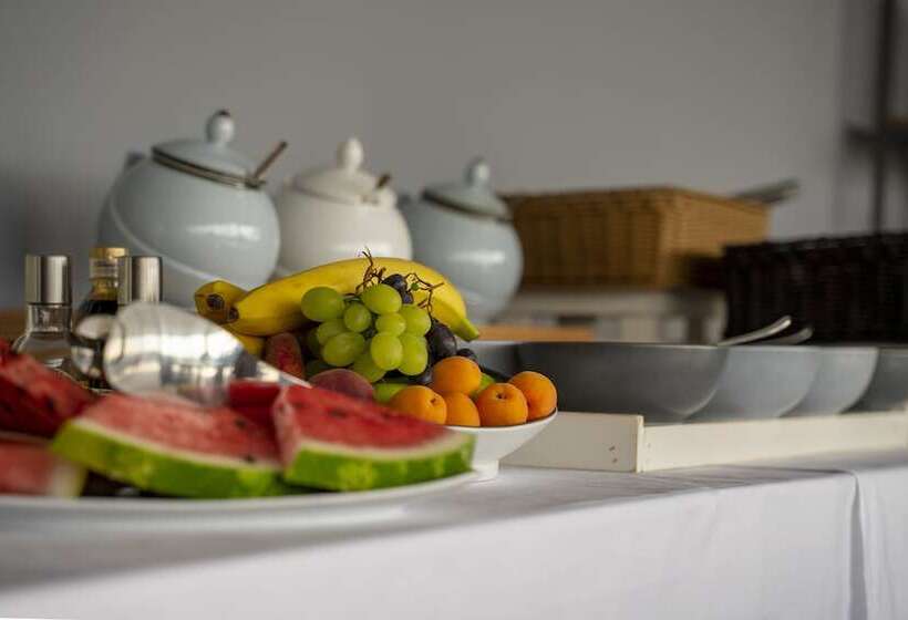 مبيت وإفطار Moro Inn