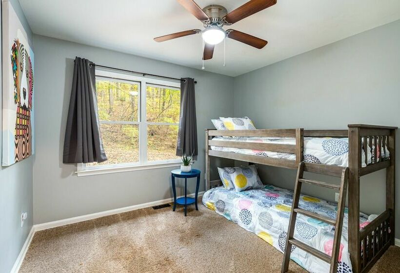 Harpers Ferry Cabin W Deck Grill Game Room Wifi