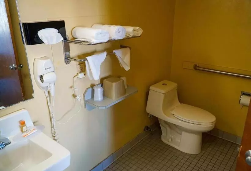 モーテル Southern Inn And Suites