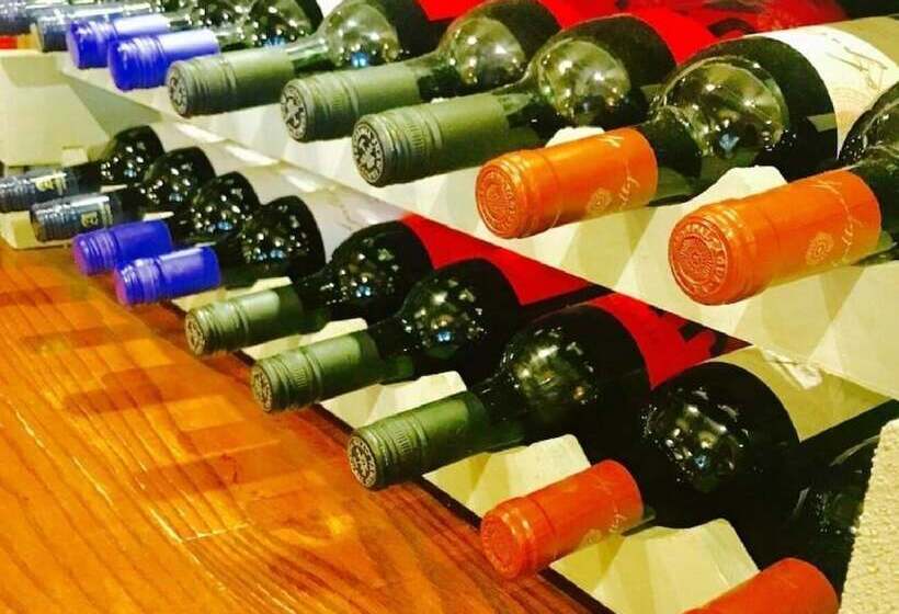 민박 The British Queen