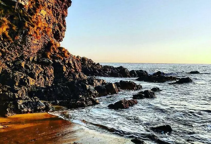 Bespoke 1 Bed Cottage In Dunbeath Village