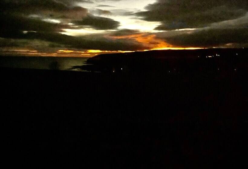 Bespoke 1 Bed Cottage In Dunbeath Village