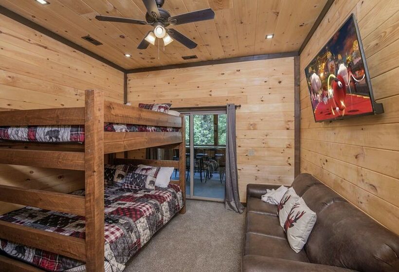 Eagle Falls By Eagles Ridge Resort