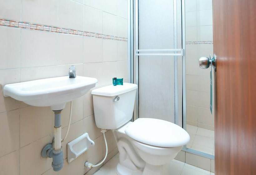 Отель Ayenda Acacia