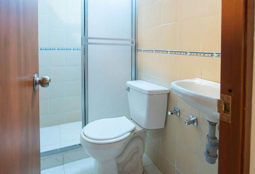 Отель Ayenda Acacia