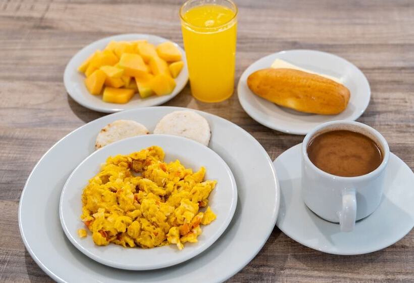 Отель Ayenda Acacia