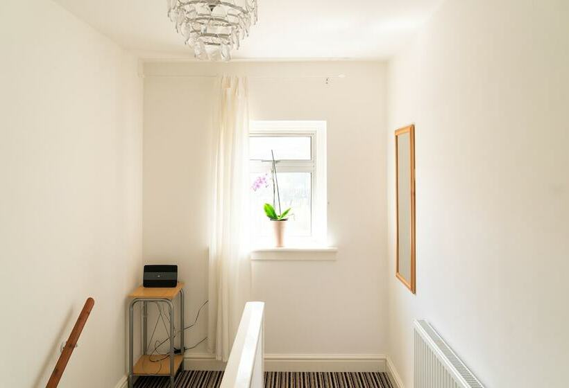 Резиденция Carleys House