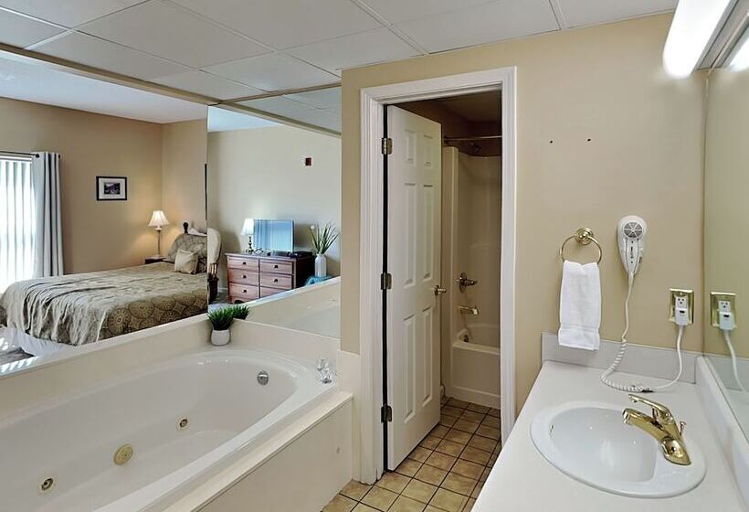 リゾートホテル Whispering Pines Ii