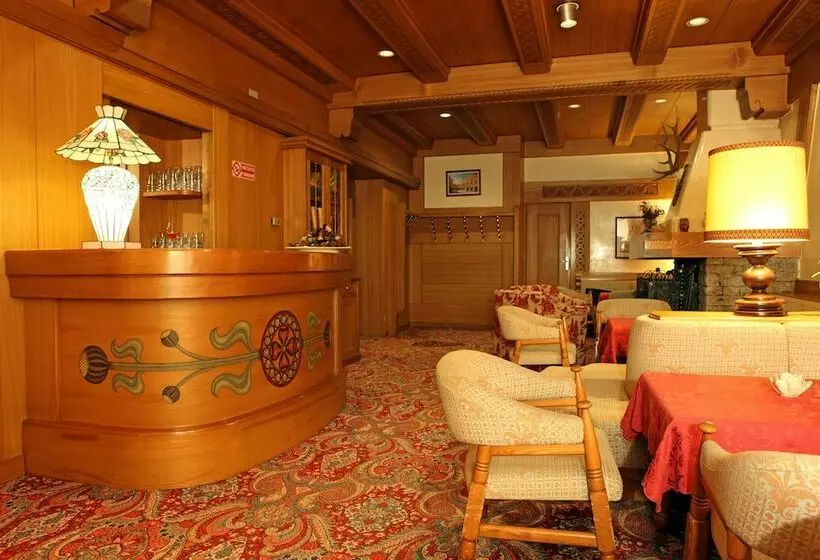 ベッドアンドブレックファースト Single Room   Hotel Dolomiti Pinzolo