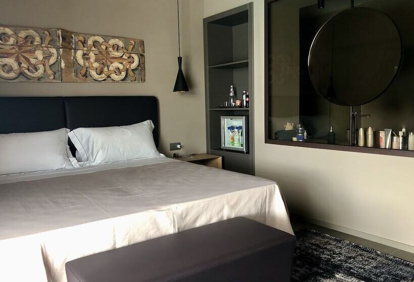 פונדק Pietra D Acqua