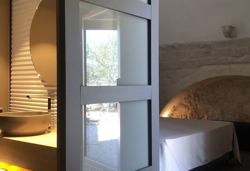 פונדק Pietra D Acqua