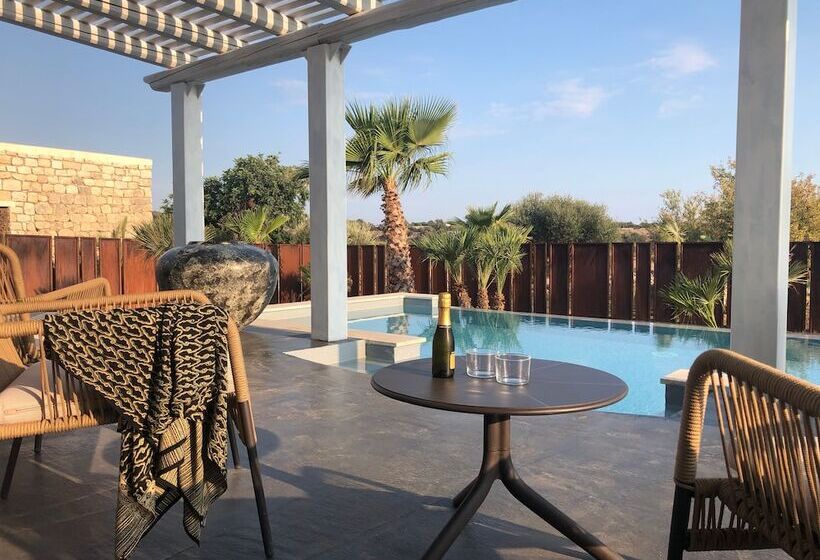 פונדק Pietra D Acqua