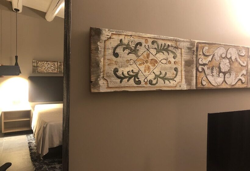 פונדק Pietra D Acqua