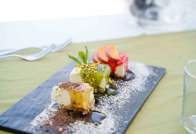 Hotel Resort La Battigia Beach & Spa