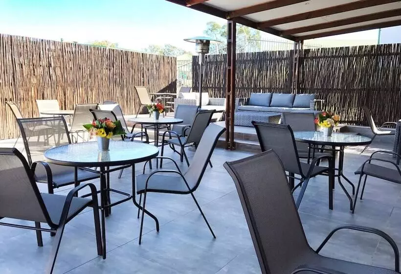 Hotelli Savoy And Conference Centre