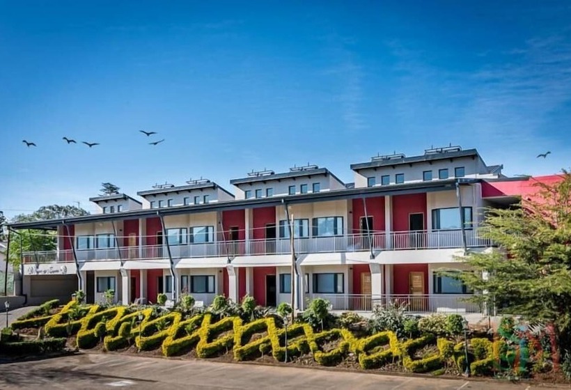 Hotel Savoy And Conference Centre