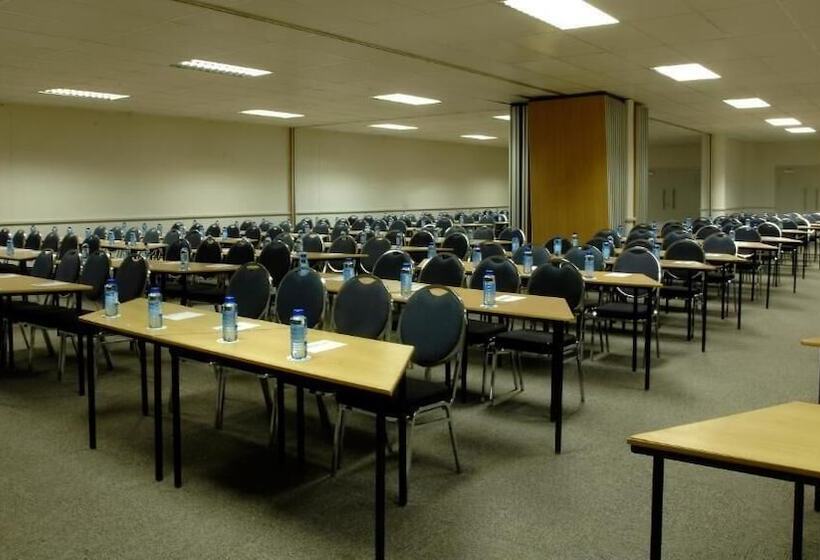 Hotel Savoy And Conference Centre