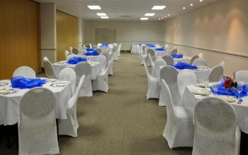 Hotel Savoy And Conference Centre