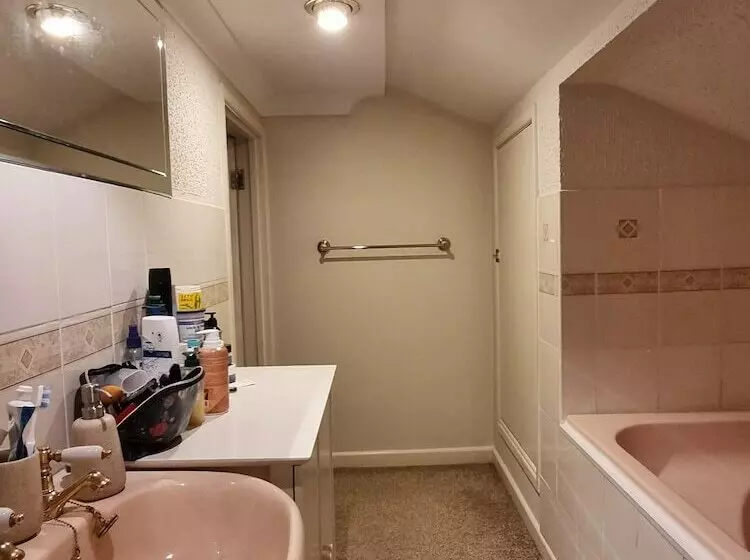 Residenssi Spacious Family Holiday Property In Paignton