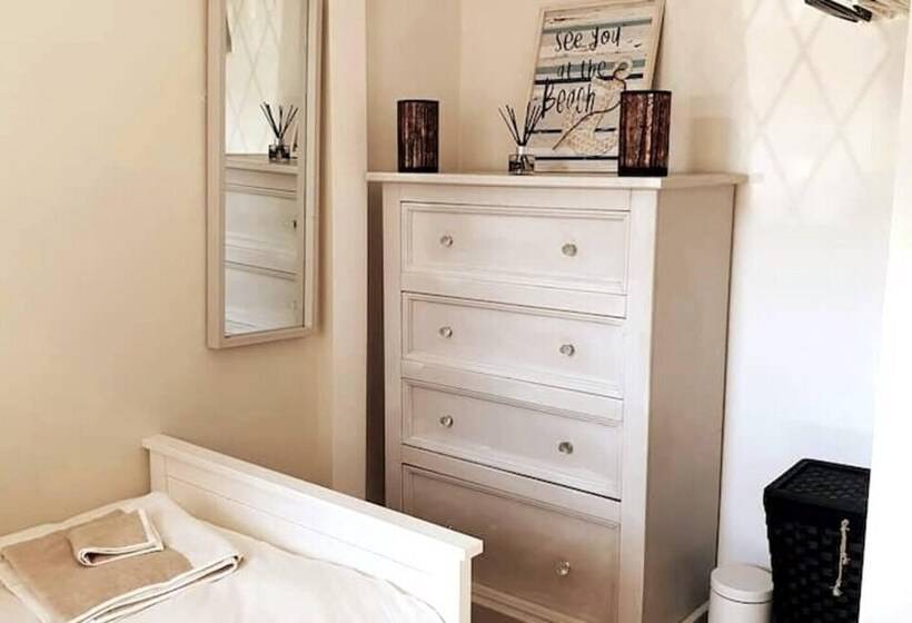 Residenza Spacious Family Holiday Property In Paignton