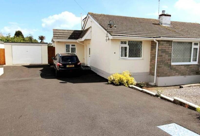 Residenza Spacious Family Holiday Property In Paignton