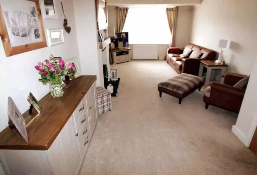 Residenssi Spacious Family Holiday Property In Paignton