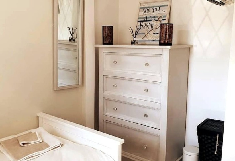 Residenza Spacious Family Holiday Property In Paignton