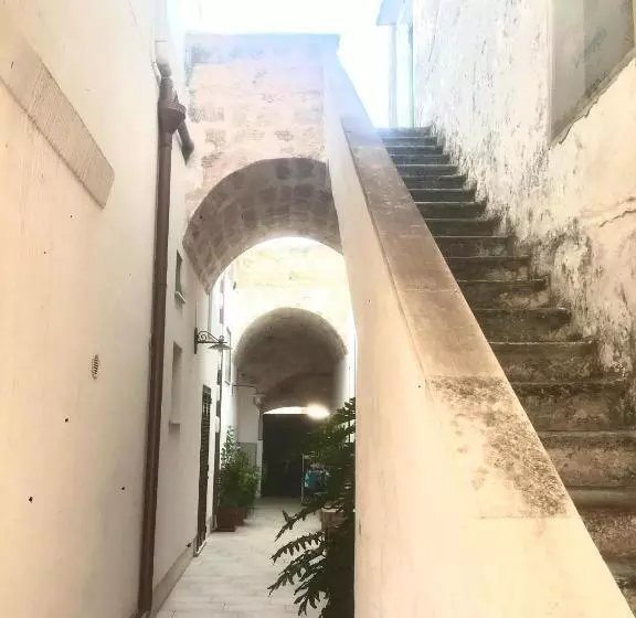 ホテル Albergo Diffuso Cortellenica