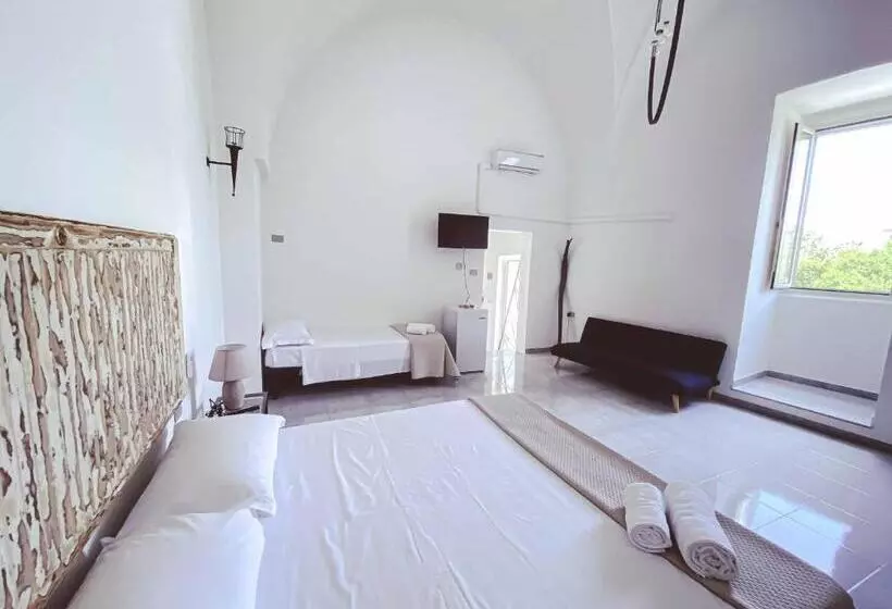 ホテル Albergo Diffuso Cortellenica