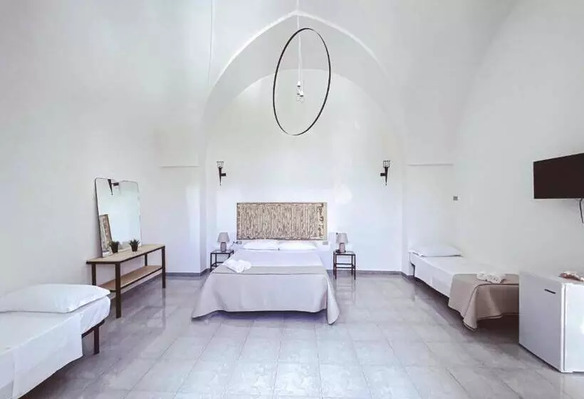 ホテル Albergo Diffuso Cortellenica