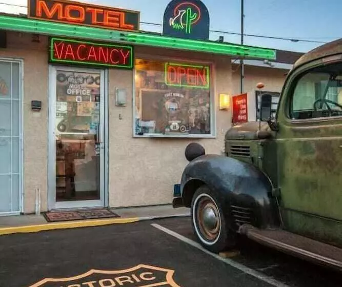 Route 66 Motel