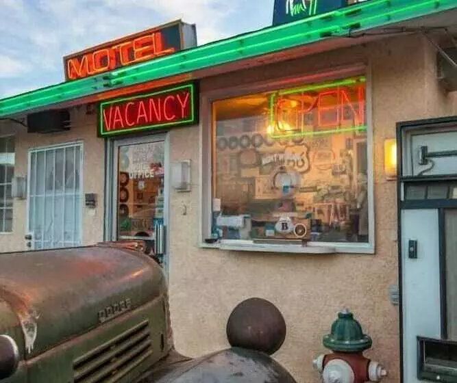 Route 66 Motel