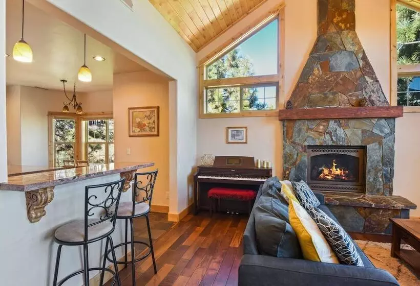 Hilltop Hideaway W/ Game Room & Forest Views!