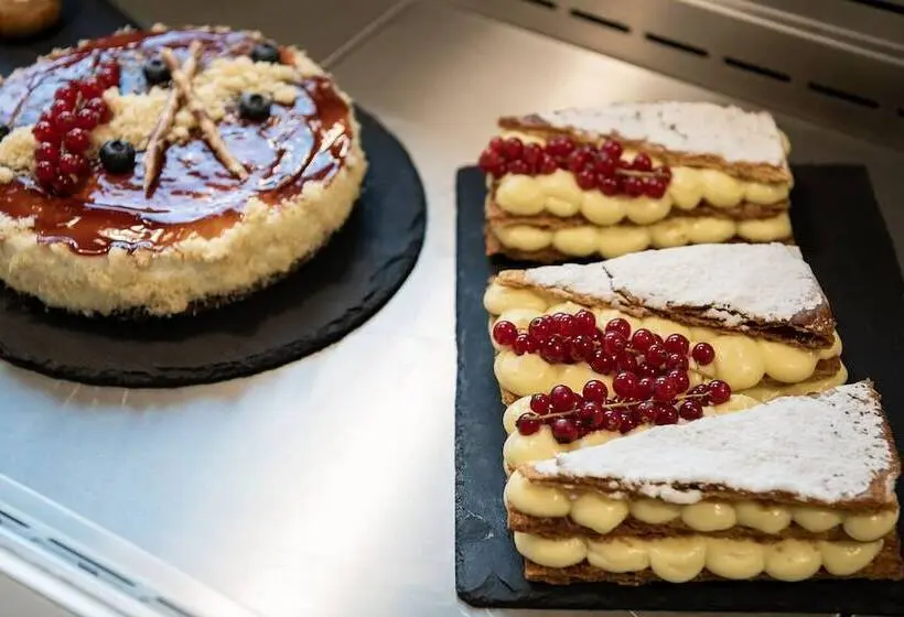 هتل Galini Palace