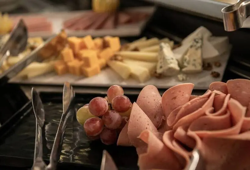 هتل Galini Palace