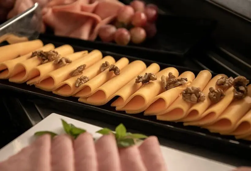 هتل Galini Palace