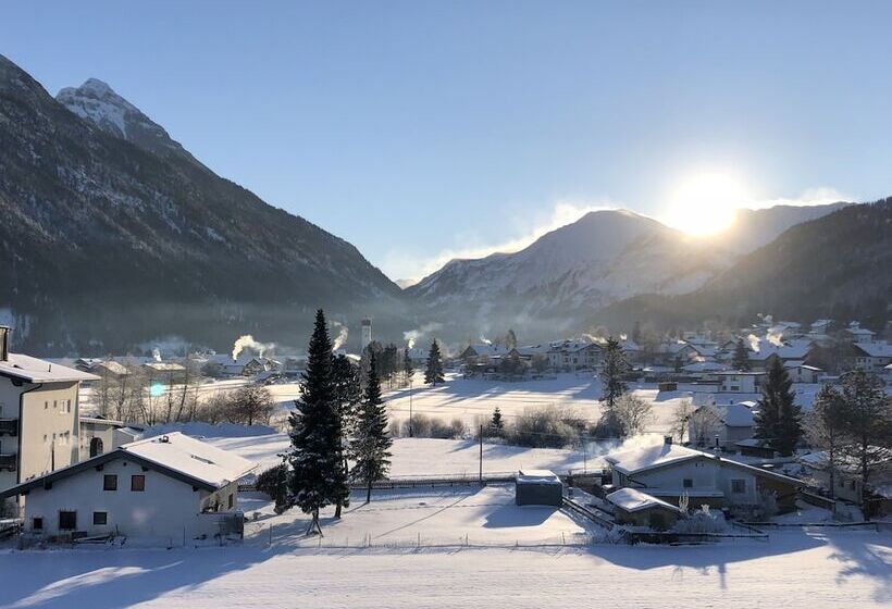 ベッドアンドブレックファースト Pension Posthansl