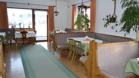 Aamiaismajoitus (B&B) Anker Pension