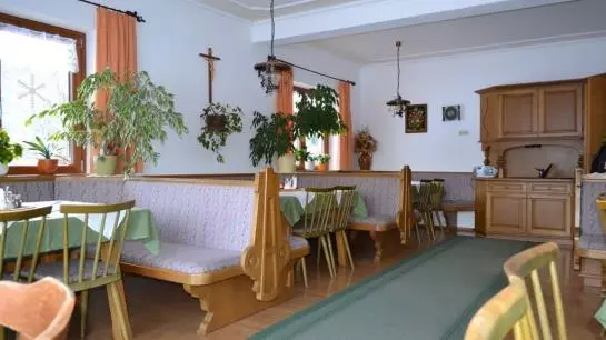 Aamiaismajoitus (B&B) Anker Pension