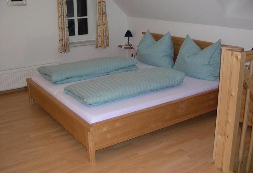 ホテル Ferienhaus Ehrenreith