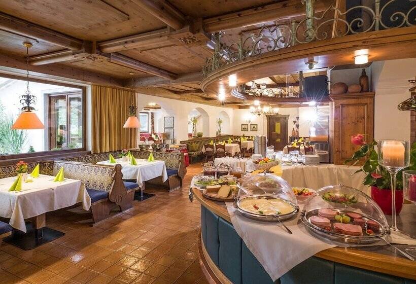 ホテル Haflingerhof